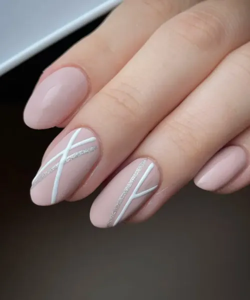 beige nails